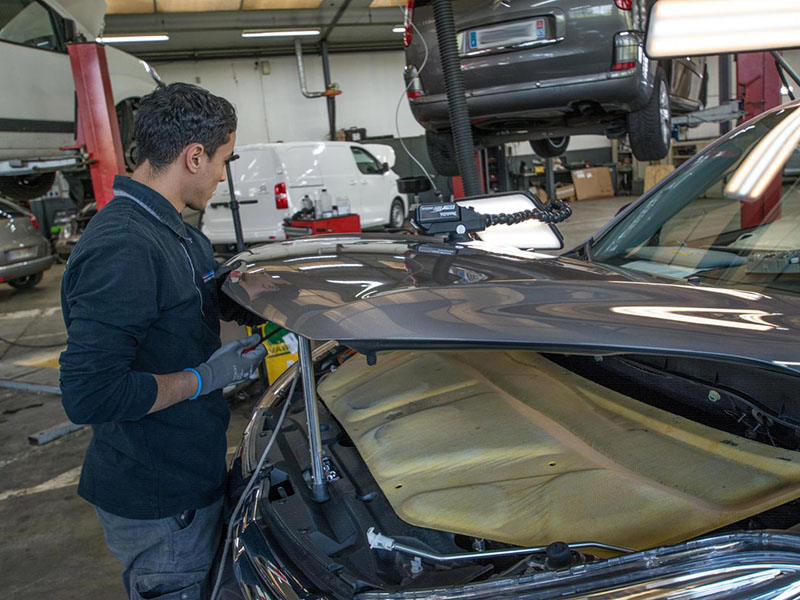 Quel est le prix pour débosseler une voiture à Saint-Sulpice-sur-Lèze ?